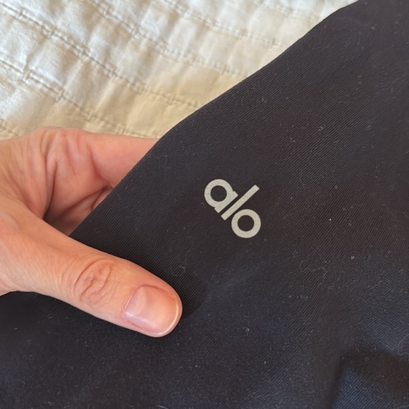 ALO // high waist flutter legging - Picture 3 of 8